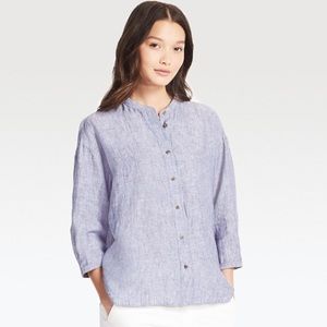 ❌SOLD❌ Light Gray-Blue Uniqlo Button-up